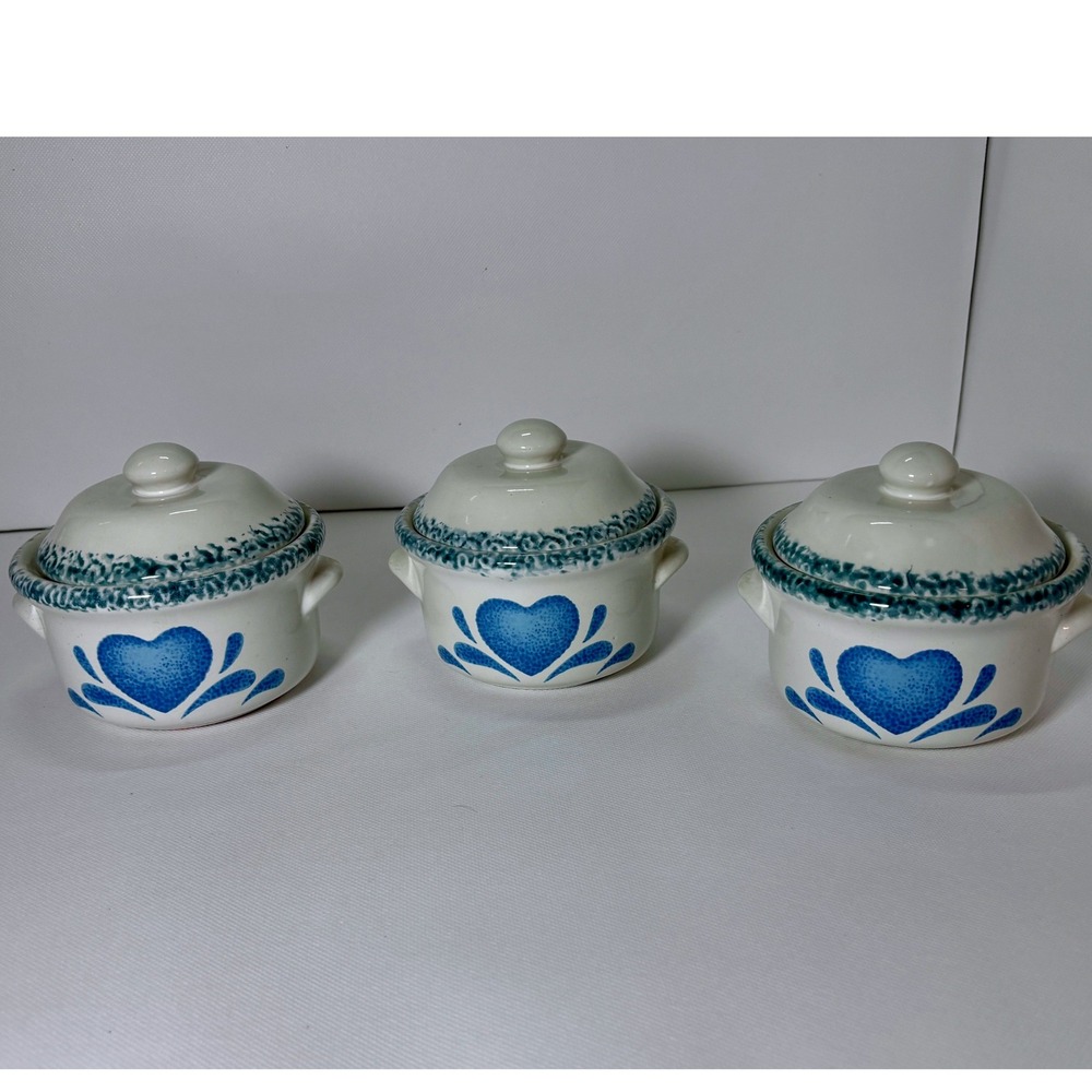 Vintage Corelle Blue Heart Ceramic Mini Cocotte Set Lidded Heart Sponge Trim 3pc